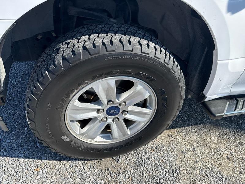 Ford F-150 XLT SuperCrew 4WD 2018