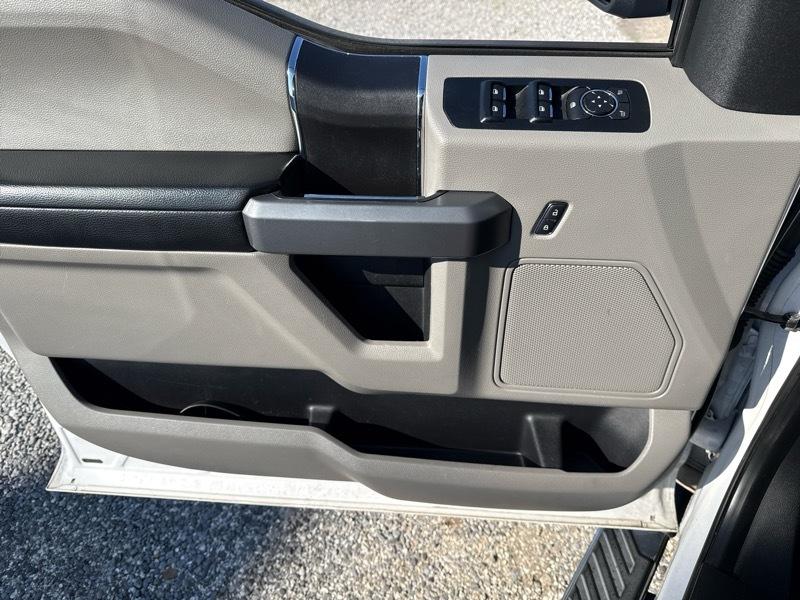 Ford F-150 XLT SuperCrew 4WD 2018