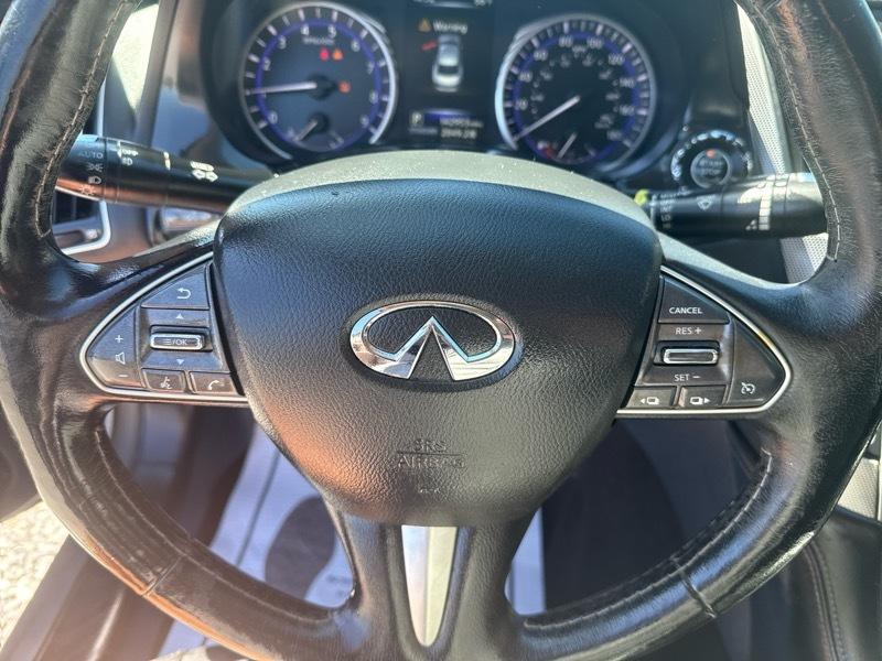 Infiniti Q50 Base AWD 2015
