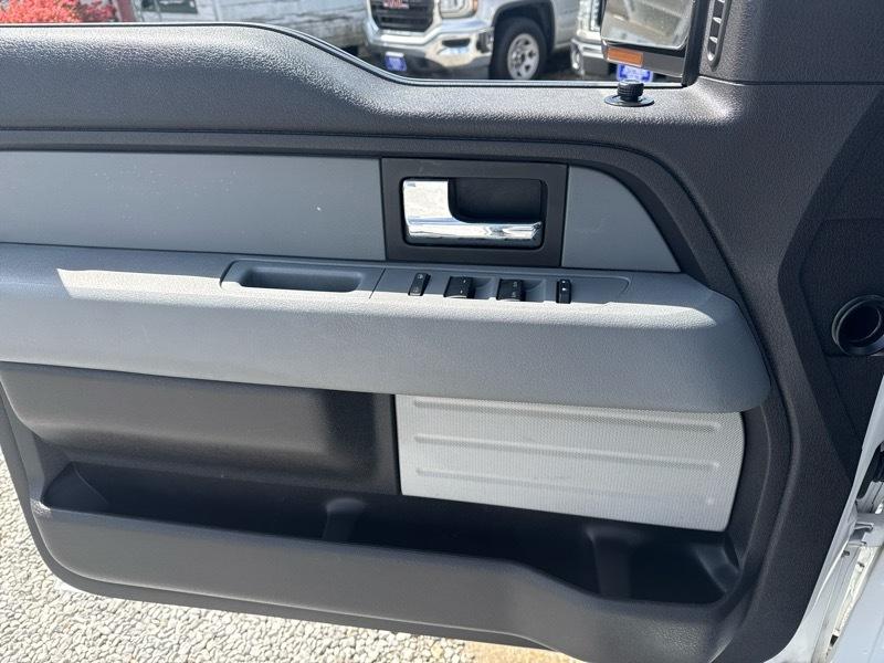 Ford F-150 XLT SuperCrew 2WD 2012