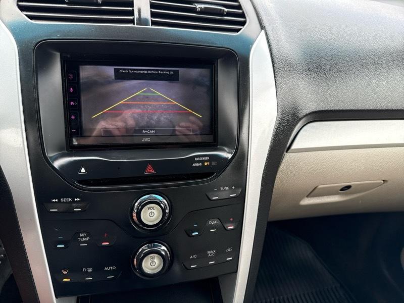 Ford Explorer XLT 2011