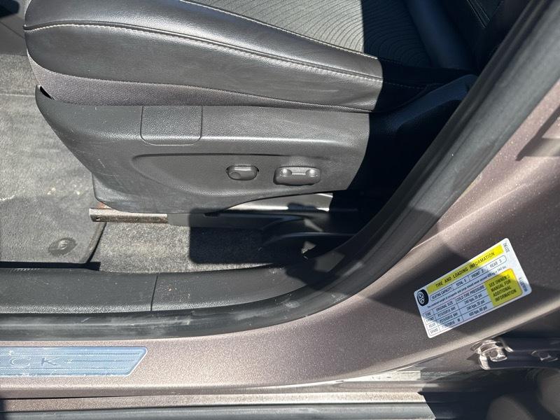 Buick Encore Base FWD 2013