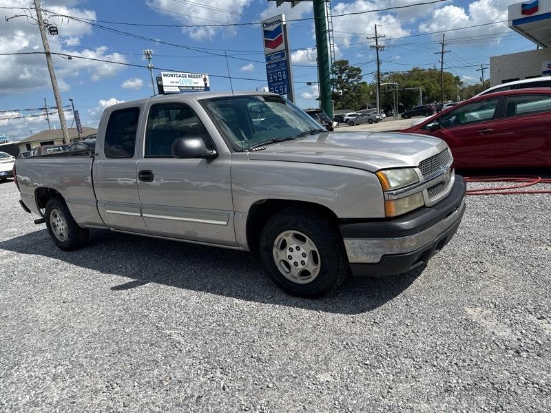 Chevrolet Silverado 1500 LS Extended Cab 2WD 2004