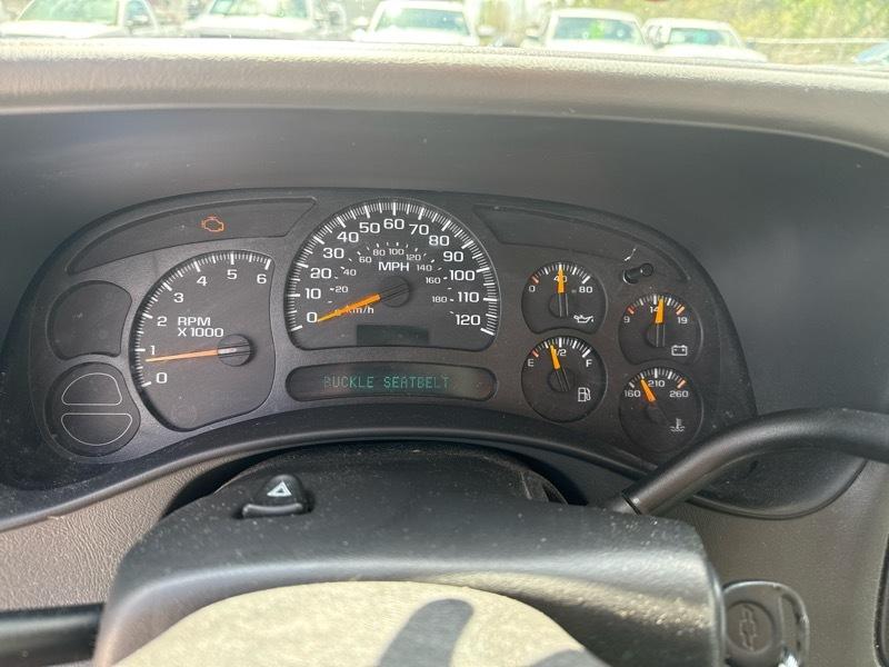 Chevrolet Silverado 1500 LS Extended Cab 2WD 2004