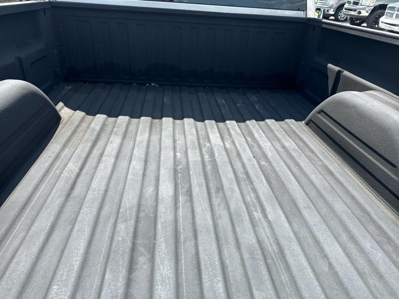 Chevrolet Silverado 1500 LS Extended Cab 2WD 2004