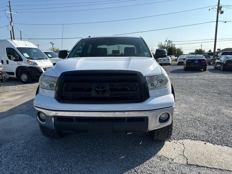 Toyota Tundra SR5 Crew Max 2WD 5.7L V8 2012
