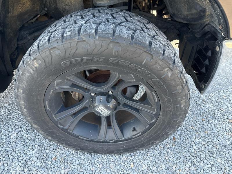 Toyota Tundra SR5 Crew Max 2WD 5.7L V8 2012