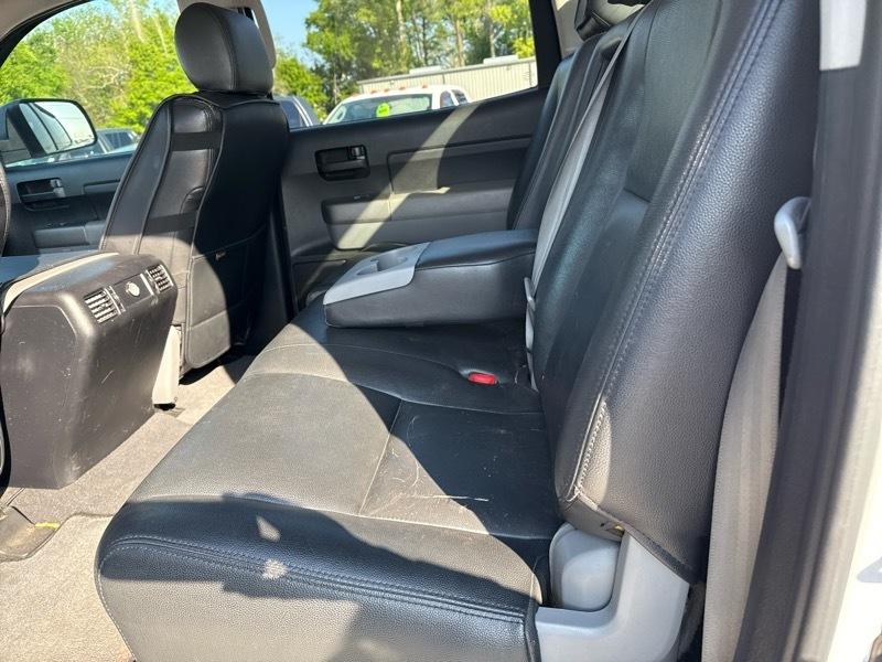 Toyota Tundra SR5 Crew Max 2WD 5.7L V8 2012