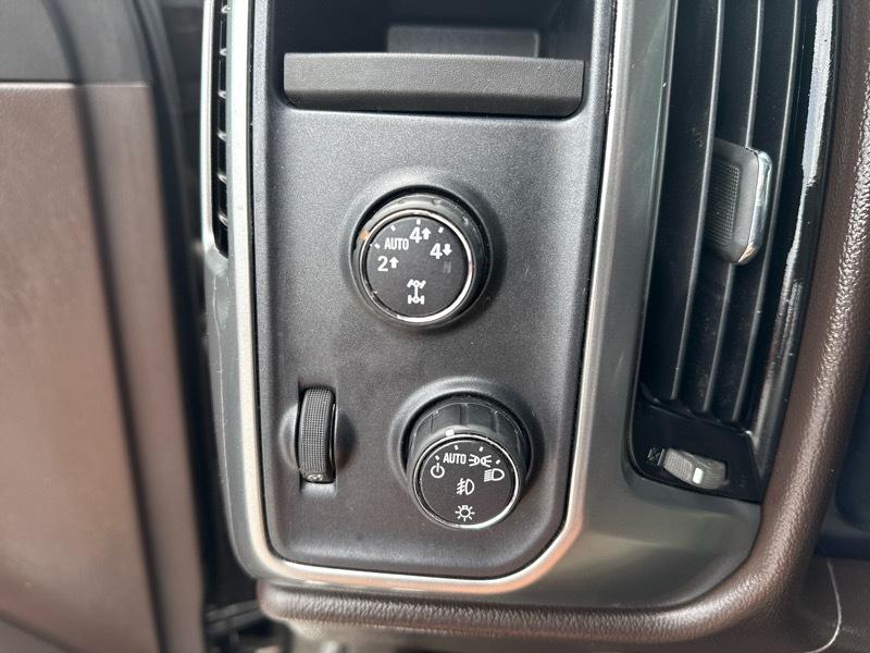 Chevrolet Silverado 1500 LT Crew Cab Short Box 4WD 2015