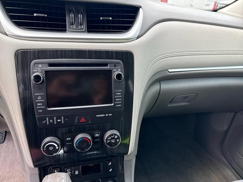 Chevrolet Traverse 1LT FWD 2015