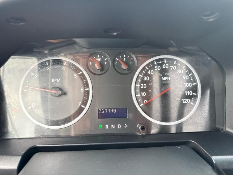 RAM 1500 SLT Quad Cab 2WD 2010