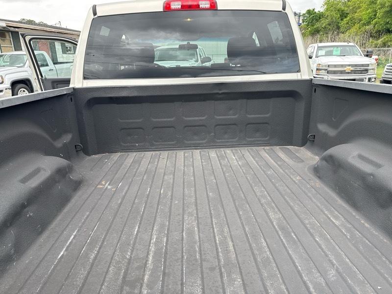 RAM 1500 SLT Quad Cab 2WD 2010