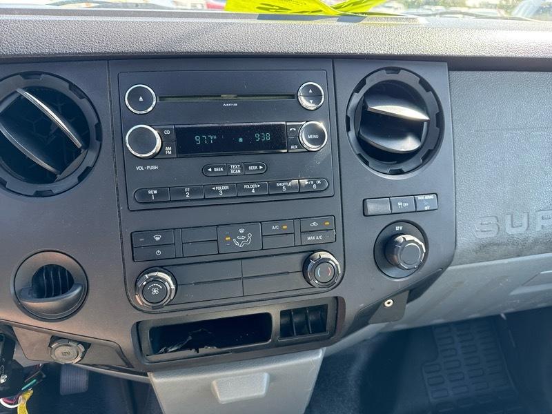 Ford F-250 SD XL SuperCab 2WD 2012