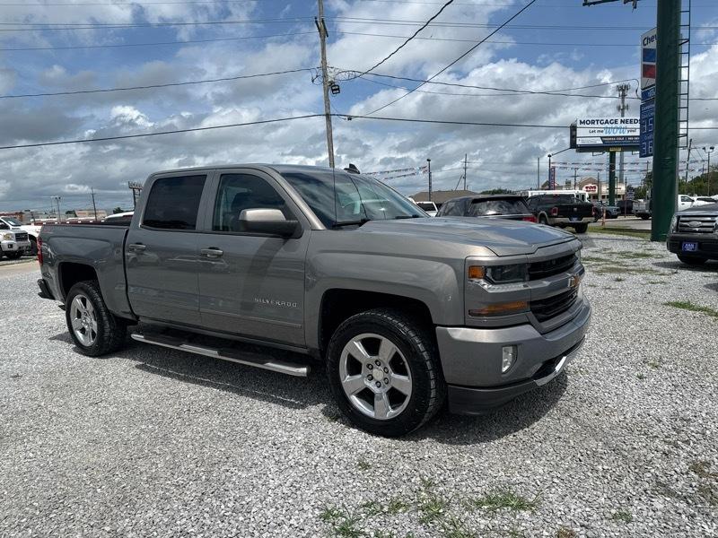 Chevrolet Silverado 1500 LT Crew Cab 4WD SWB 2017