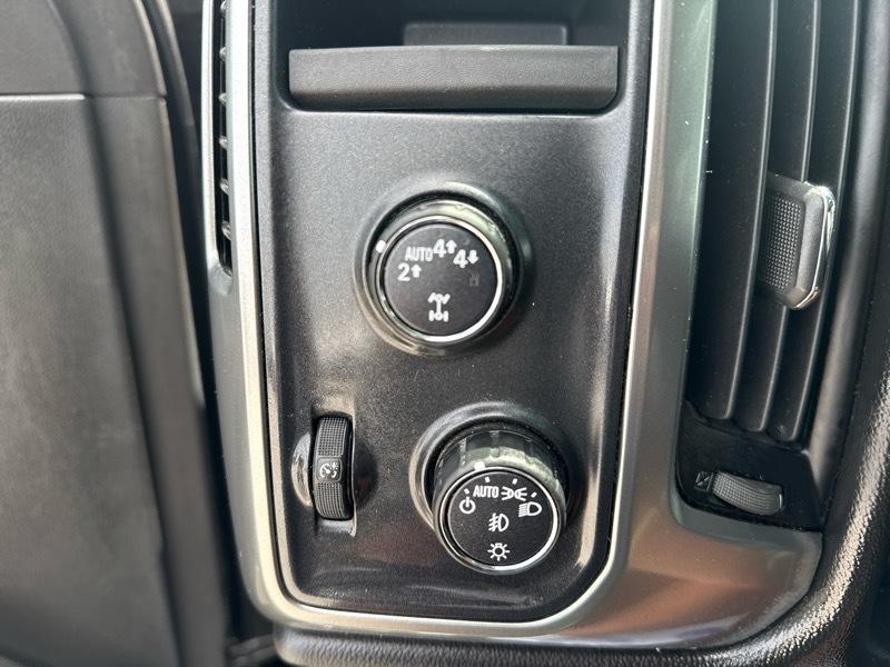 Chevrolet Silverado 1500 LT Crew Cab 4WD SWB 2017