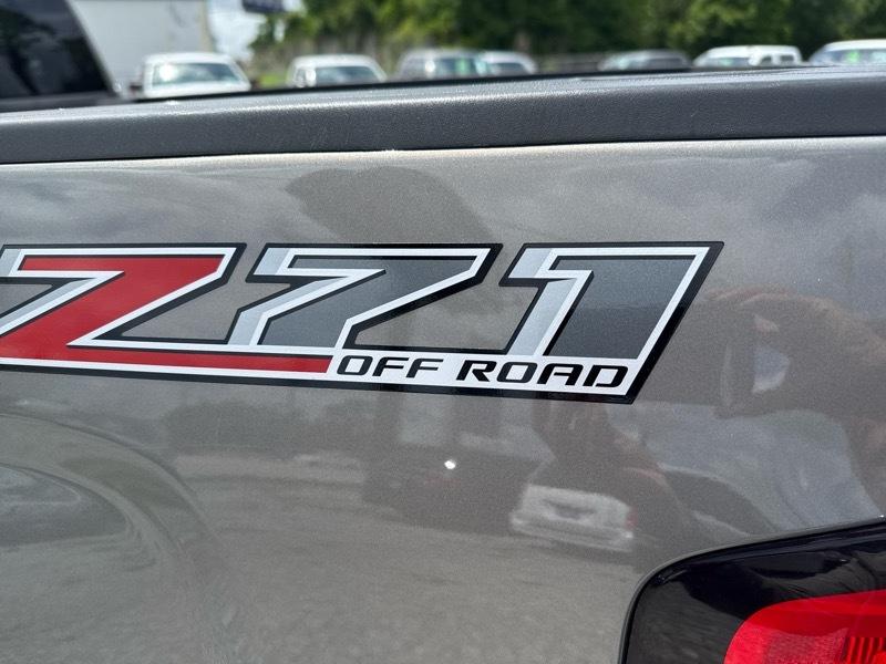 Chevrolet Silverado 1500 LT Crew Cab 4WD SWB 2017