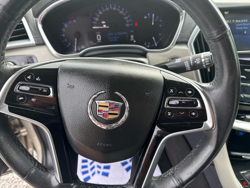 Cadillac SRX Base 2013