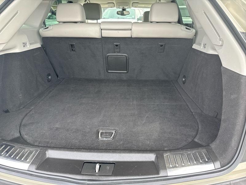 Cadillac SRX Base 2013