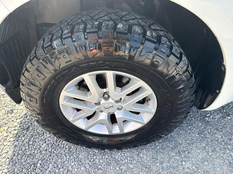 Nissan Frontier S Crew Cab 5AT 2WD 2016