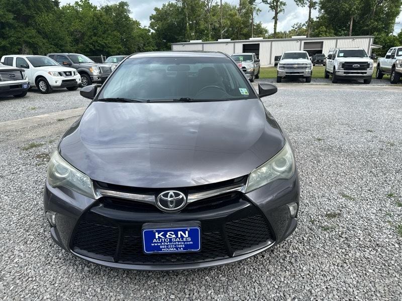 Toyota Camry XLE 2016
