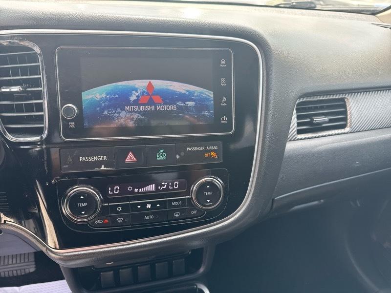 Mitsubishi Outlander SEL 2WD 2018