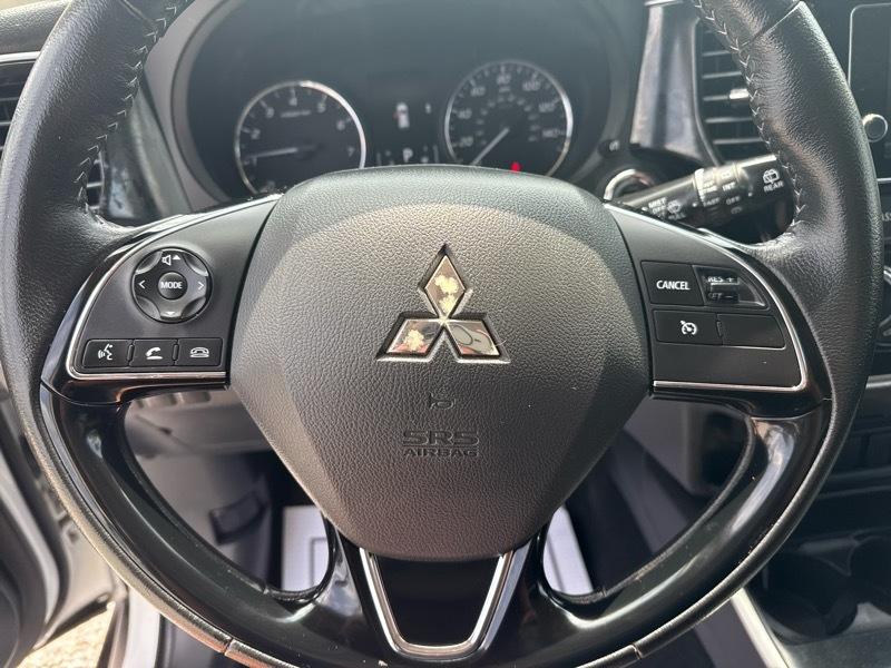 Mitsubishi Outlander SEL 2WD 2018