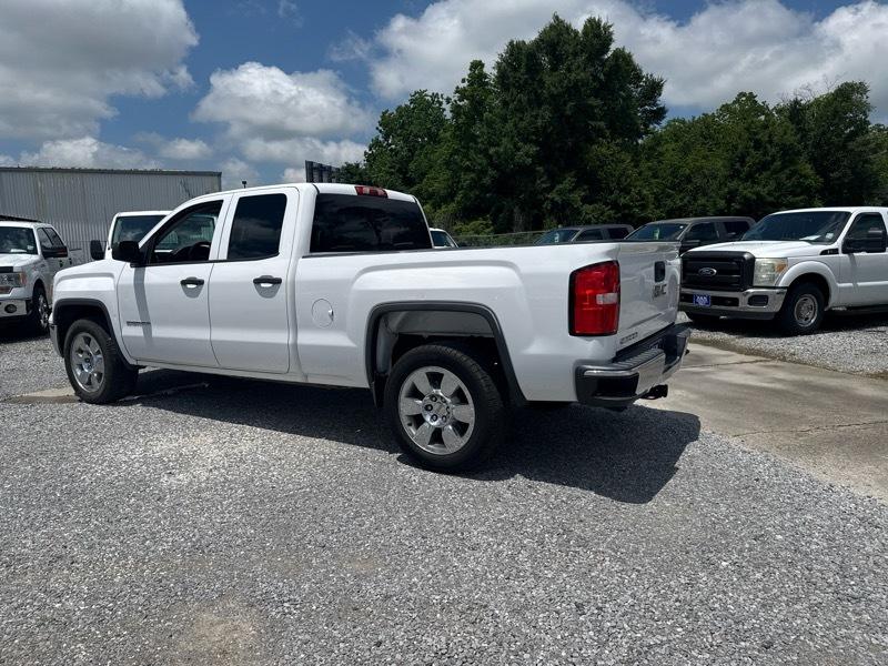GMC Sierra 1500 Base Double Cab 2WD 2014