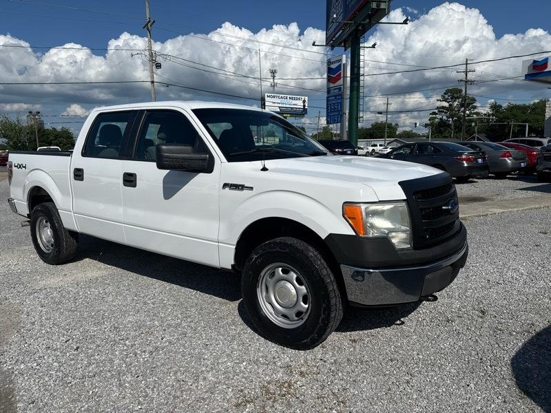 Ford F-150 XL 4WD SuperCrew 5.5' Box 2014