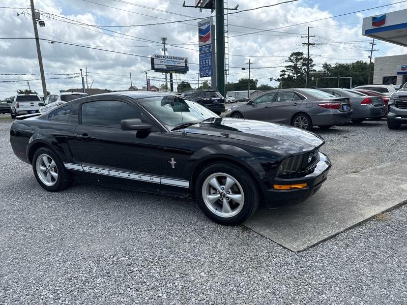 Ford Mustang V6 Premium Coupe 2008