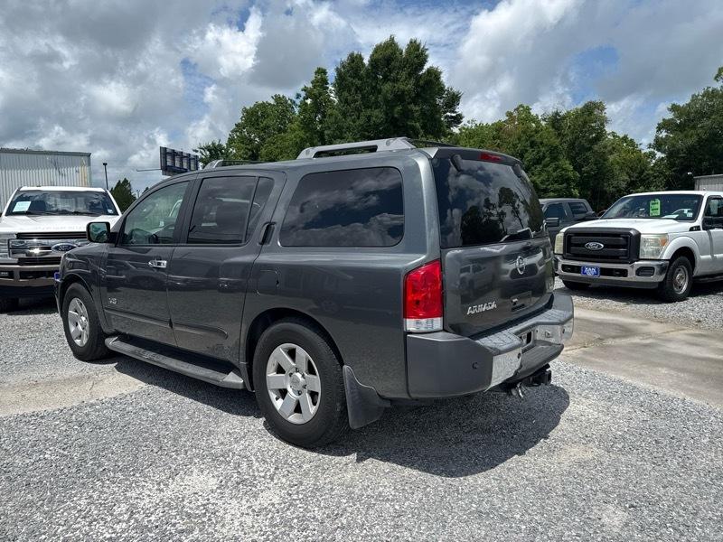 Nissan Armada LE 2WD 2005