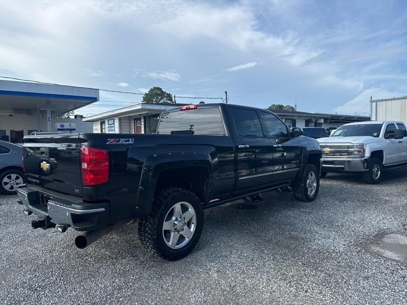Chevrolet Silverado 2500HD LTZ Crew Cab 4WD 2015