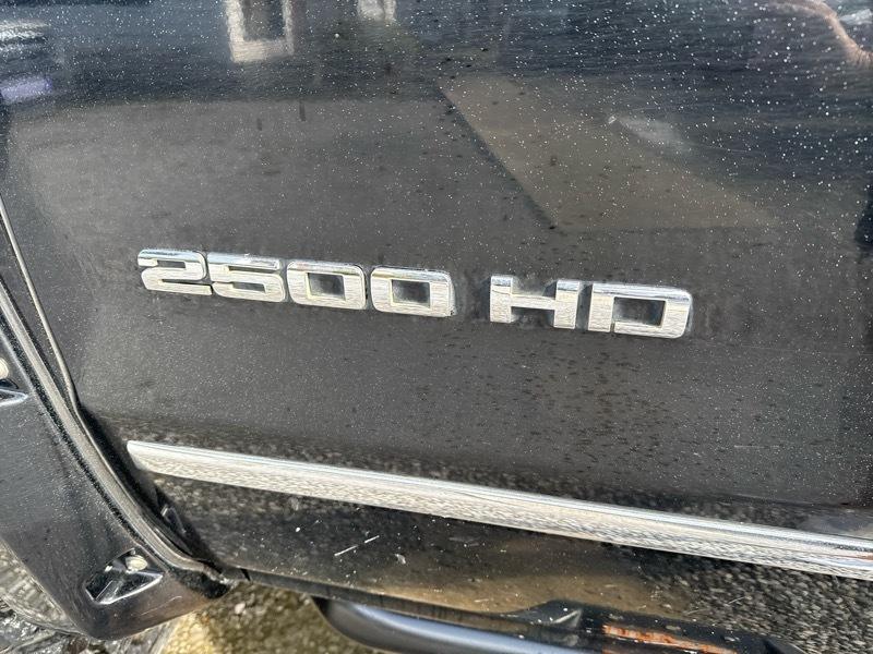 Chevrolet Silverado 2500HD LTZ Crew Cab 4WD 2015