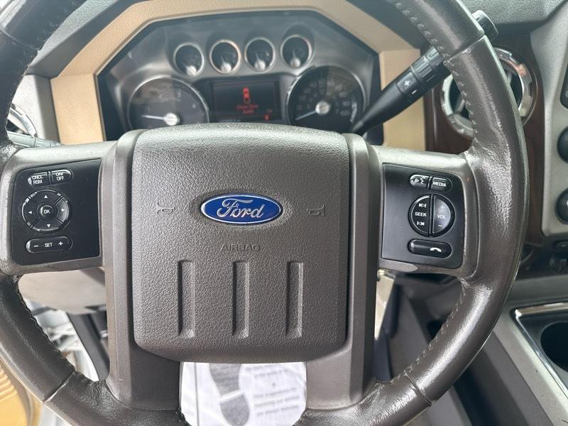 Ford F-250 SD Lariat Crew Cab 4WD 2013