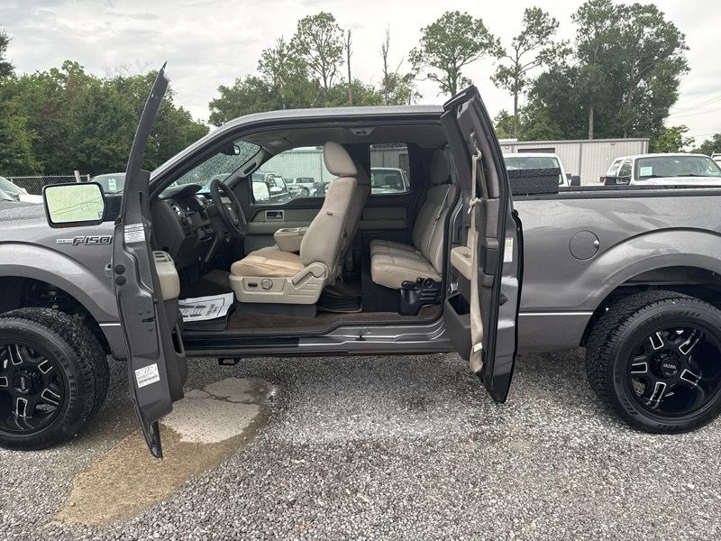 Ford F-150 XLT SuperCab 8-ft. Bed 2WD 2010