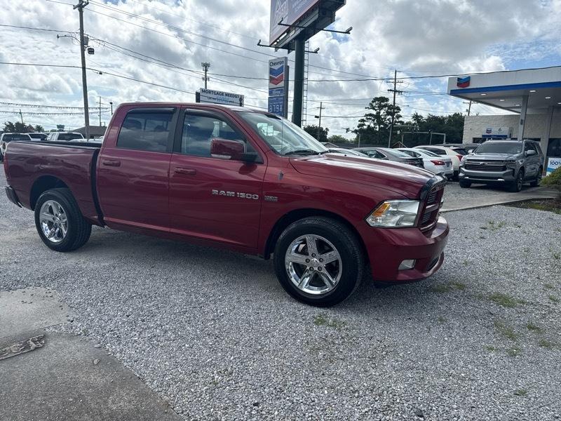 RAM 1500 ST Crew Cab 2WD 2011