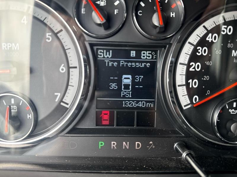 RAM 1500 ST Crew Cab 2WD 2011