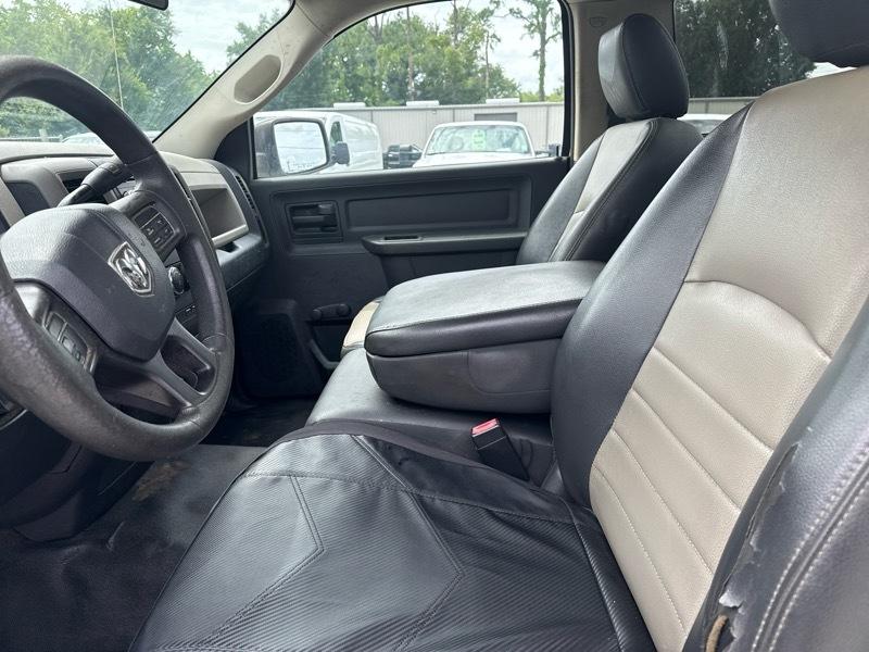 RAM 1500 ST Reg Cab 2012