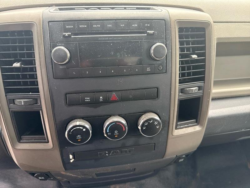 RAM 1500 ST Reg Cab 2012