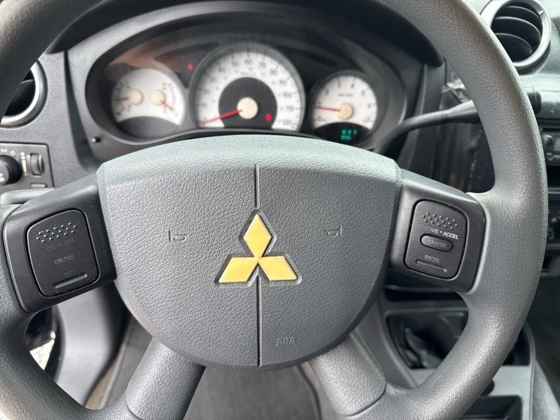 Mitsubishi Raider LS Double Cab 2WD 2006