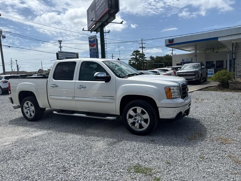 GMC Sierra 1500 SLT Crew Cab  Short Box 2WD 2011