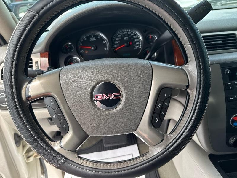 GMC Sierra 1500 SLT Crew Cab  Short Box 2WD 2011