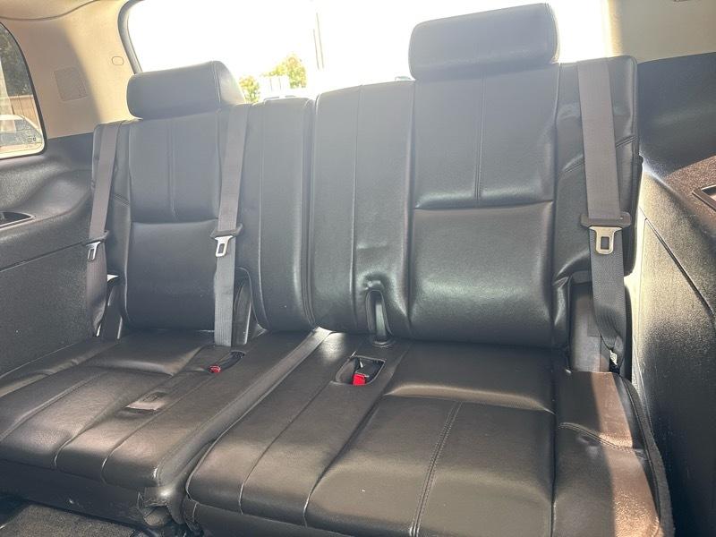 Chevrolet Tahoe LT 4WD 2012