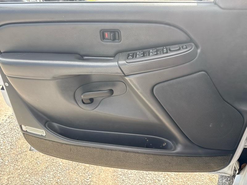 GMC Sierra 1500 SLE Crew Cab  Short Box 2WD 2005
