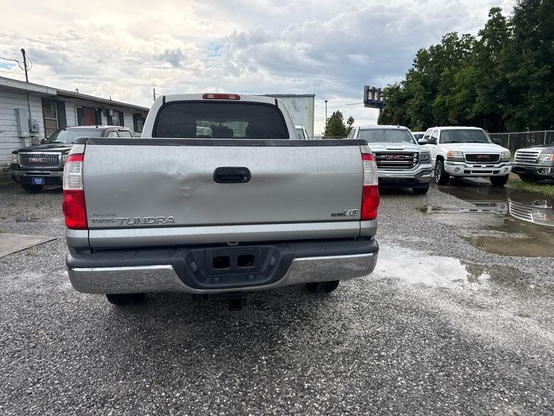 Toyota Tundra SR5 Double Cab 4.7L 2WD 2006