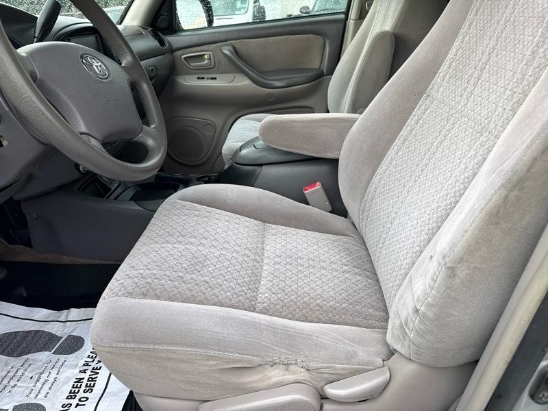 Toyota Tundra SR5 Double Cab 4.7L 2WD 2006