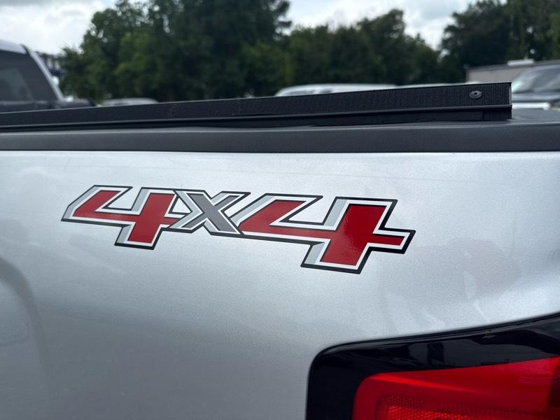 Chevrolet Silverado 2500HD LT Crew Cab 4WD 2015