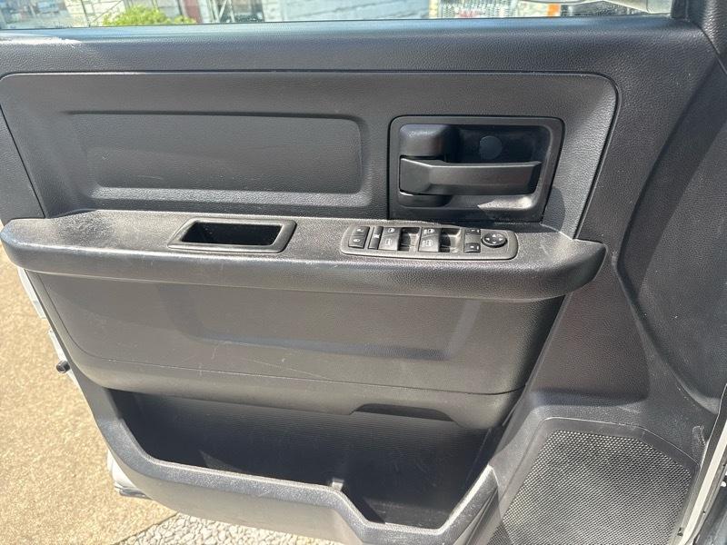 RAM 3500 ST Crew Cab LWB 2WD 2013