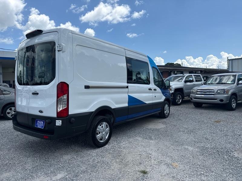 Ford Transit 250 Van Med. Roof w/Sliding Pass. 148-in. WB 2018