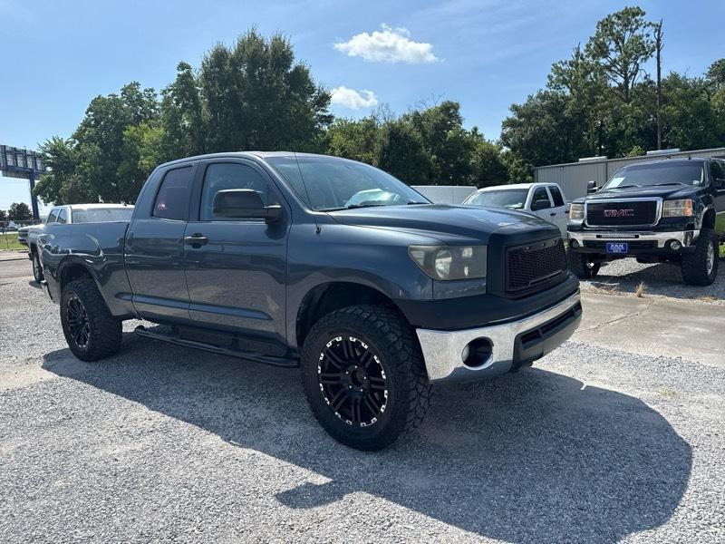 Toyota Tundra SR5 4.6L V8 Double Cab 2WD 2010
