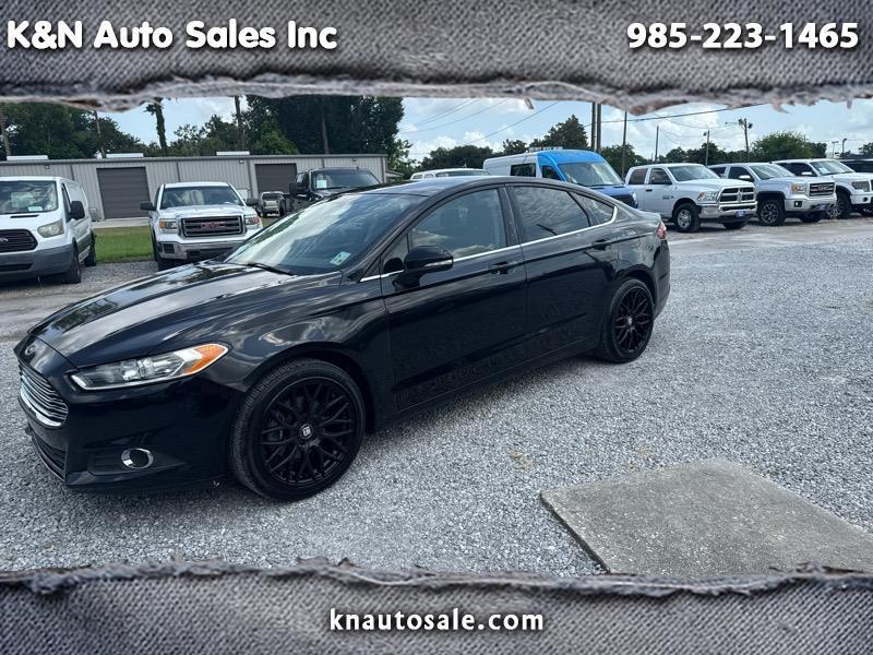 Ford Fusion SE 2016